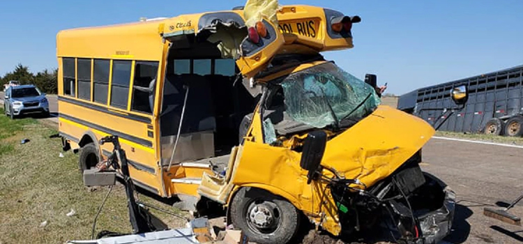 bus accident injury lawyers Auriesville
